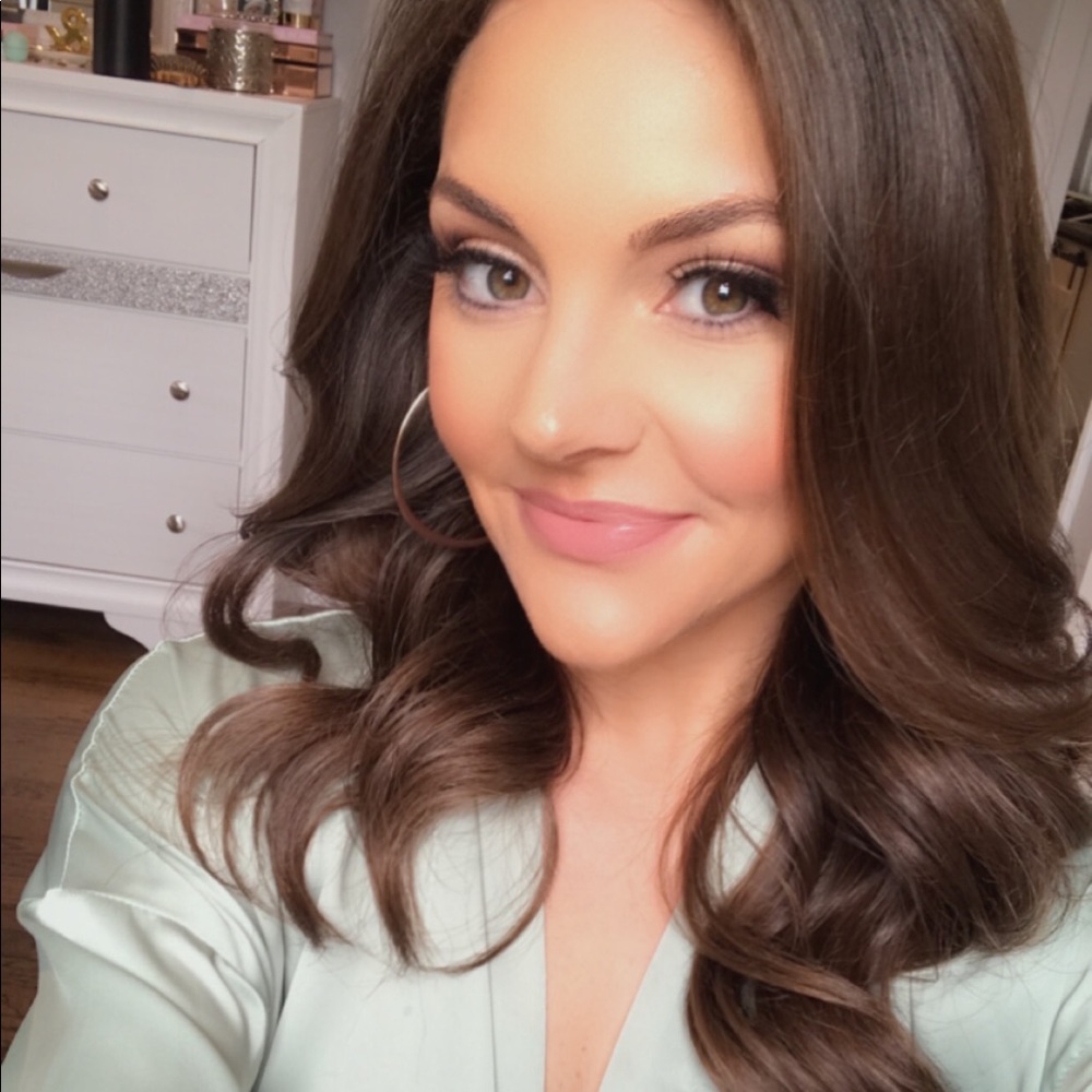 Meet your Posher, Kelsey